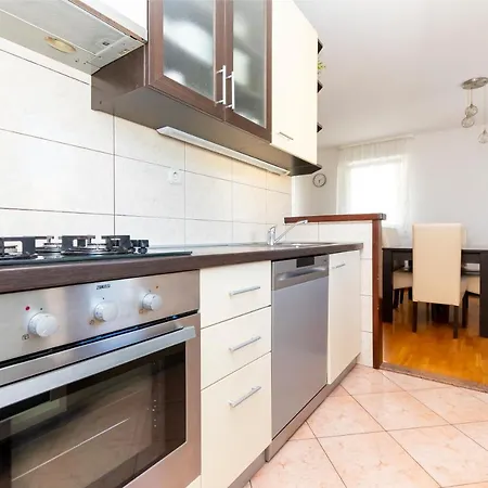 Apartment Pepalo,omis Free Parking Omis