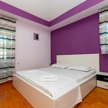 Apartment Pepalo,omis Free Parking *
